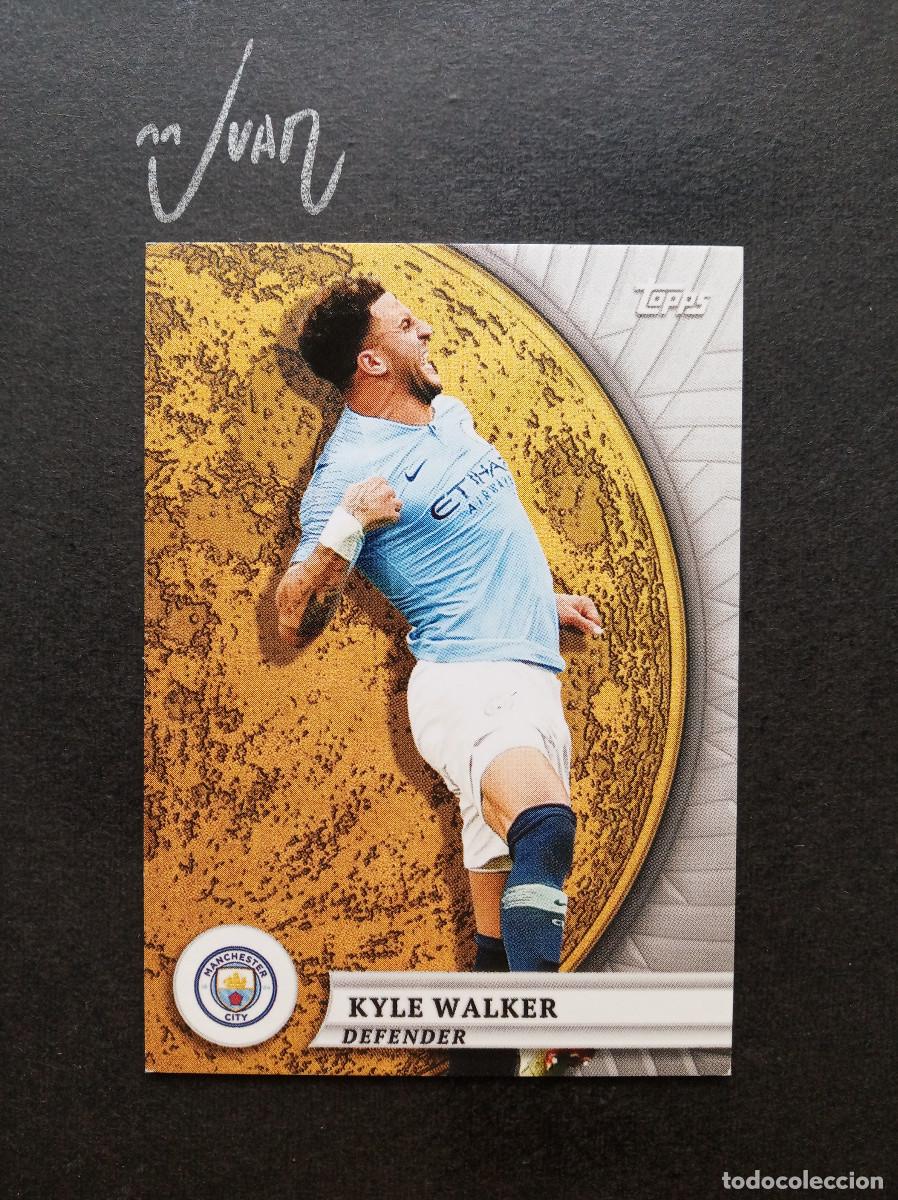 Cromos de F&uacute;tbol: N&ordm; 42 GOLD MOON KYLE WALKER MANCHESTER CITY INGLATERRA ⚽ TOPPS &reg; BLUE MOON 2024 2025 24 25 NUEVO