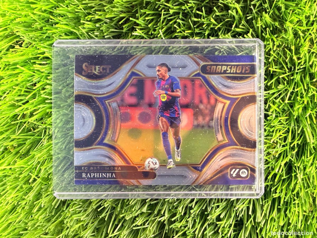 Fu&szlig;ball-Sticker: N&ordm; 1 Raphinha Snapshots FC Barcelona Select Liga 25 26
