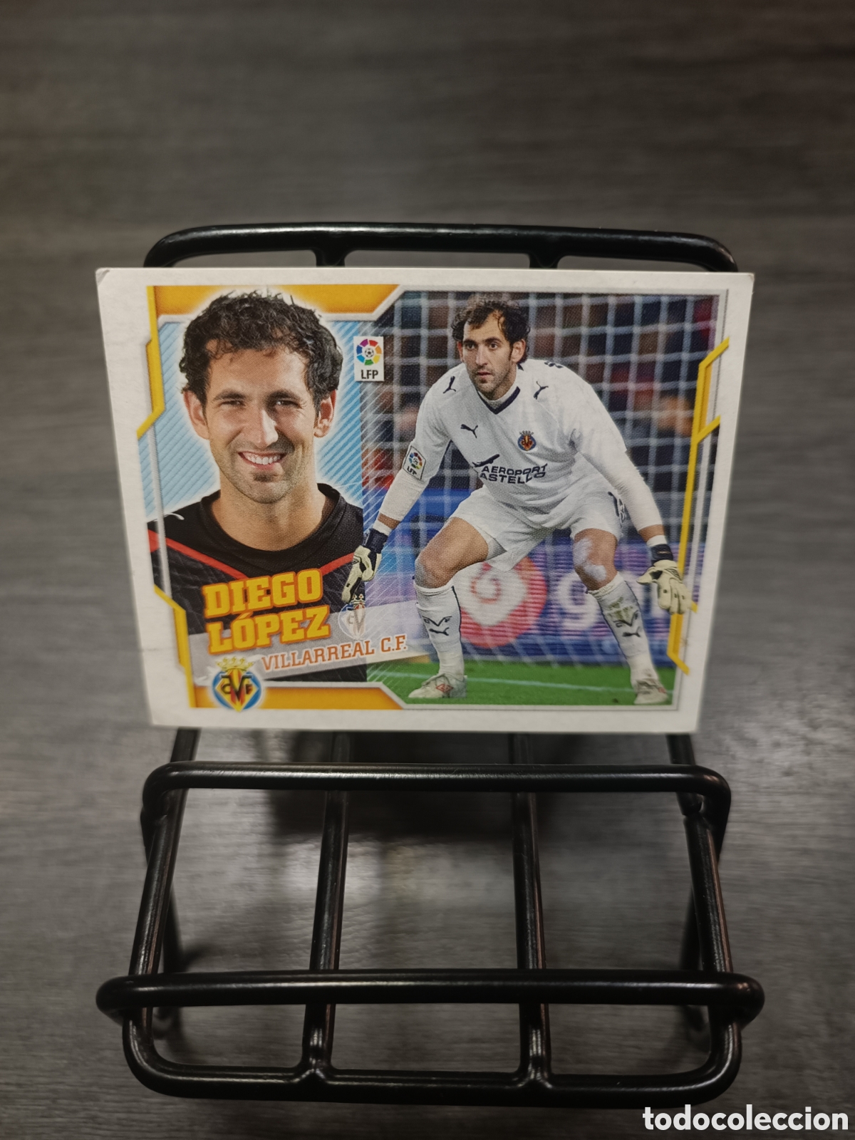 Football Stickers: 2010 2011 Liga Este 1 Diego L&oacute;pez