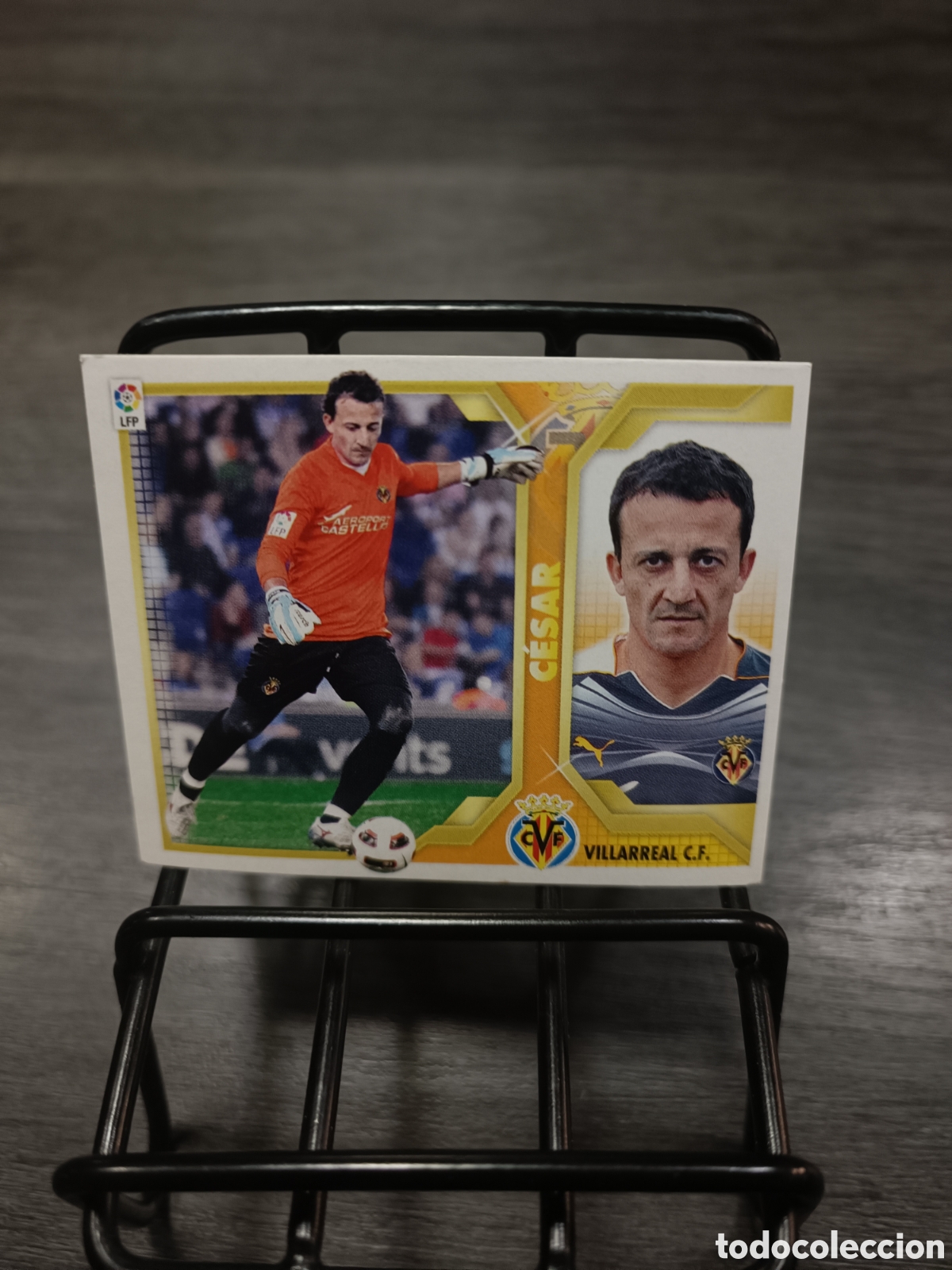 Football Stickers: 2011 2012 Liga Este 2 C&eacute;sar