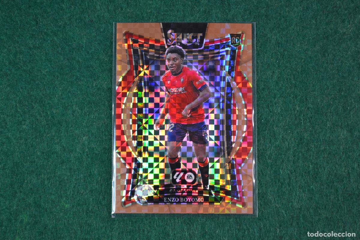 Figurine di Calcio: PANINI SELECT LA LIGA 2024-25 - 61 ENZO BOYOMO (OSASUNA) PARALELA BRONZE NUMERADA 57/59