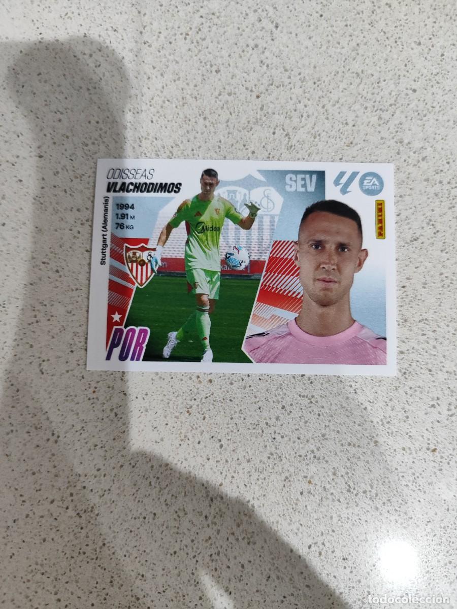 Figurine di Calcio: CROMO N&Uacute;MERO 4 BIS COLOCA VLACHODIMOS SEVILLA. LIGA ESTE 25/26. TERCERA EDICI&Oacute;N.