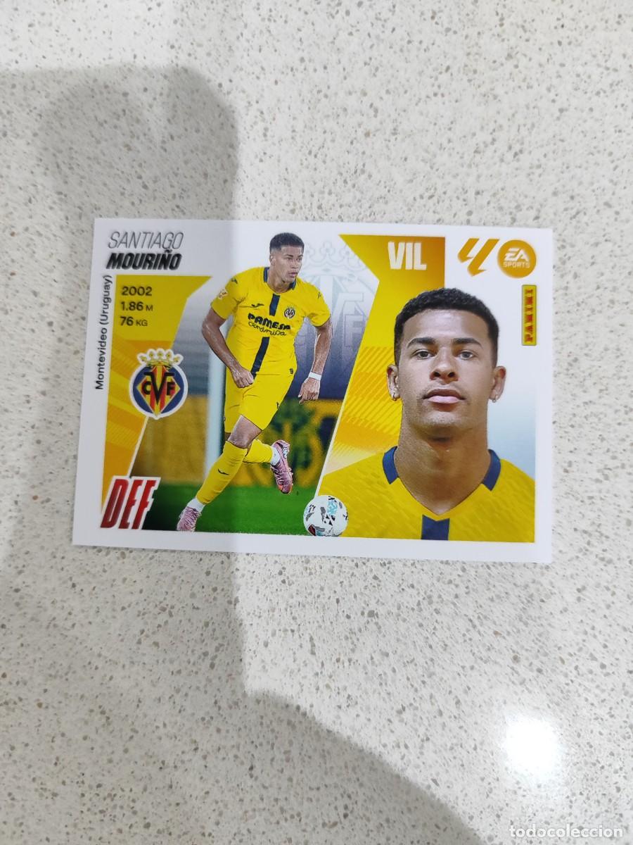 Cromos de F&uacute;tbol: CROMO N&Uacute;MERO 30 &Uacute;LTIMO FICHAJE MOURI&Ntilde;O VILLARREAL. LIGA ESTE 25/26. TERCERA EDICI&Oacute;N.