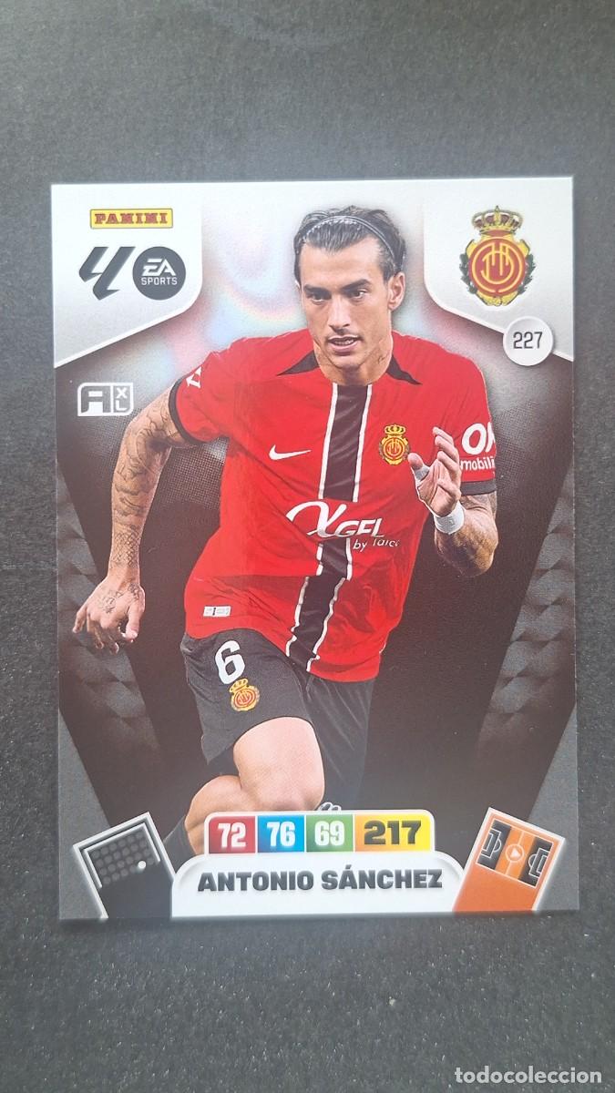 Cromos de F&uacute;tbol: L3 ANTONIO SANCHEZ R. C. D. MALLORCA 227 ADRENALYN XL LIGA 2025/2026 25 26 PANINI