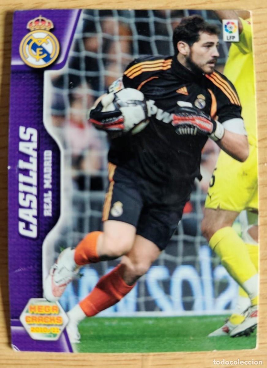 Cromos de F&uacute;tbol: CARD FOOTBALL 64 IKER CASILLAS- REAL MADRID MGK 2010 2011 MEGACRACKS 10 11 LALIGA PANINI