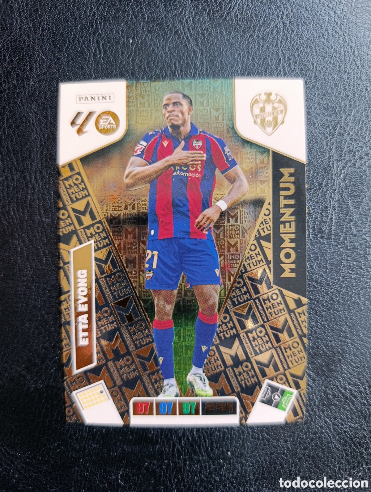 Cromos de F&uacute;tbol: ETTA EYONG MOMENTUM ADRENALYN 25 26 2025 2026