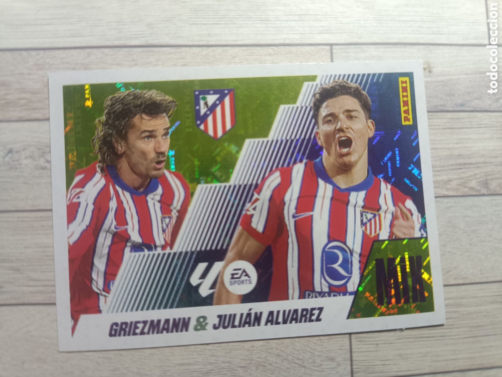 Cromos de F&uacute;tbol: 10 MIX GRIEZMANN / JULIAN ALVAREZ ATLETICO DE MADRID LIGA ESTE 2025 2026 PANINI 25 26