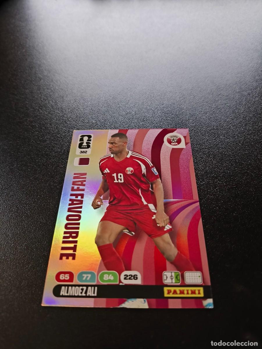 Cromos de F&uacute;tbol: 382 Almoez Ali QATAR FAN FAVOURITE ADRENALYN MUNDIAL FIFA WORLD CUP 2026 PANINI