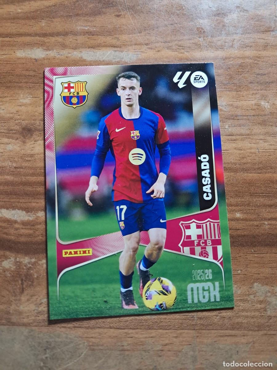 Cromos de F&uacute;tbol: CARD MEGACRACKS TEMPORADA 25/26: CASAD&Oacute; (FC BARCELONA), N&deg; 82