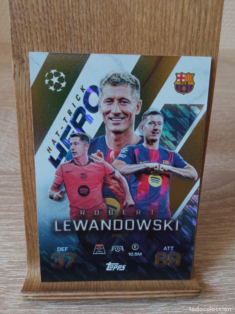 Cromos de F&uacute;tbol: Lewandowski #256 Barcelona Topps Match Attax Champions League 2025 2026 Extra Hat Trick Hero