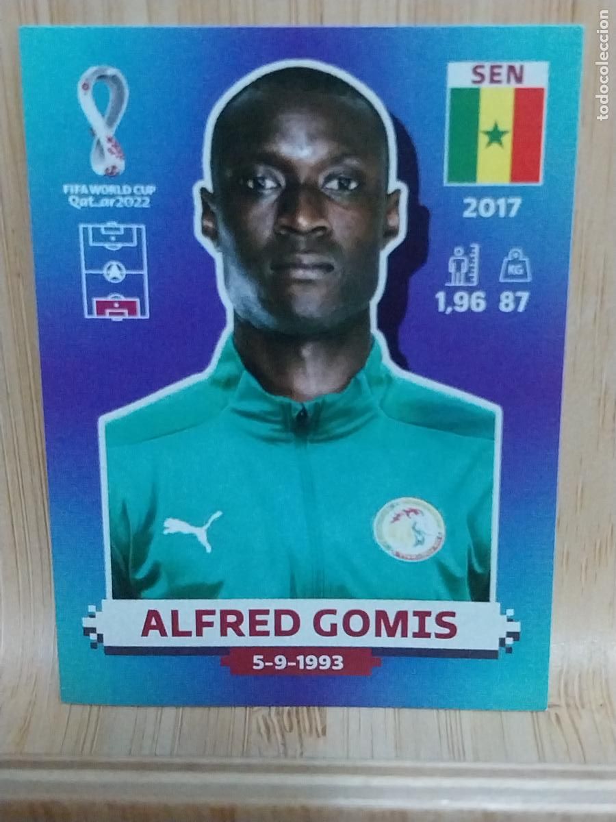 Cartes &agrave; collectionner de Football: GOMIS SENEGAL SEN 4 QATAR 2022 CROMO SIN PEGAR NUNCA ORIGINAL