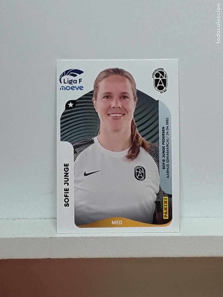Cromos de F&uacute;tbol: LIGA FEMENINA 2025 2026 F 25 26 ALBUM PANINI LIGA N 75 BADALONA SOFIE JUNGE