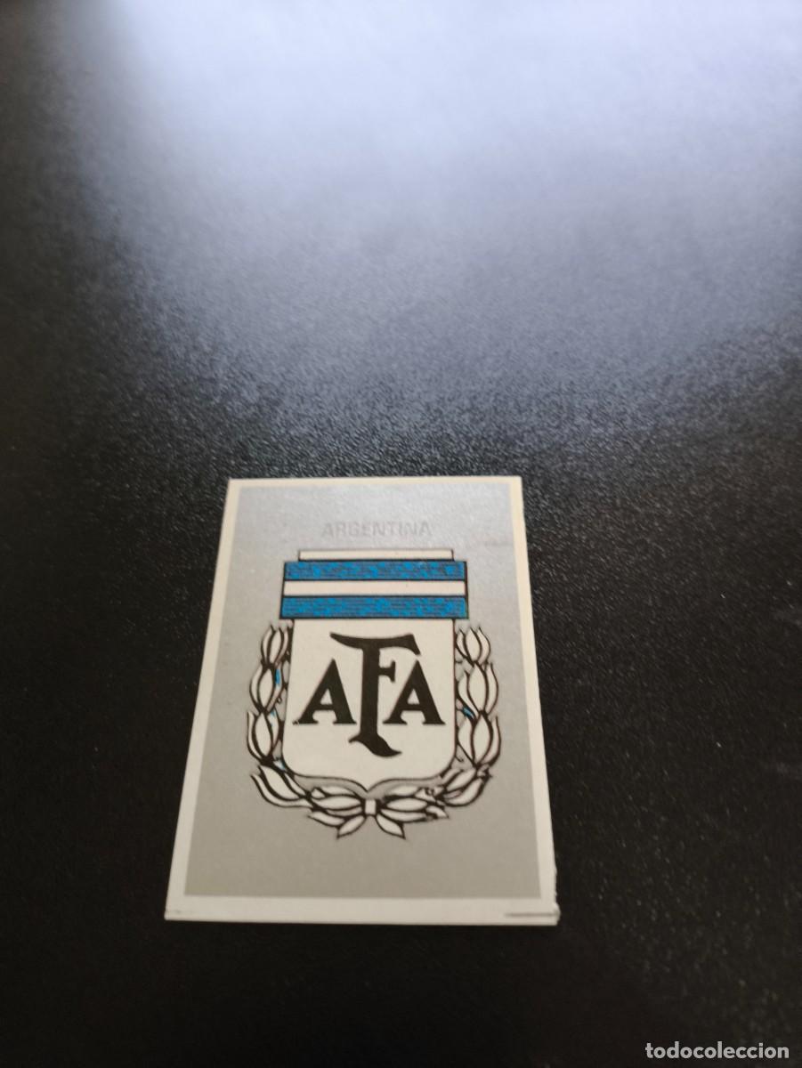 Cromos de F&uacute;tbol: ESCUDO BADGE ARGENTINA SILVER REYAUCA MUNDIAL ITALIA 1990 WORLD CUP NO ESTE PANINI