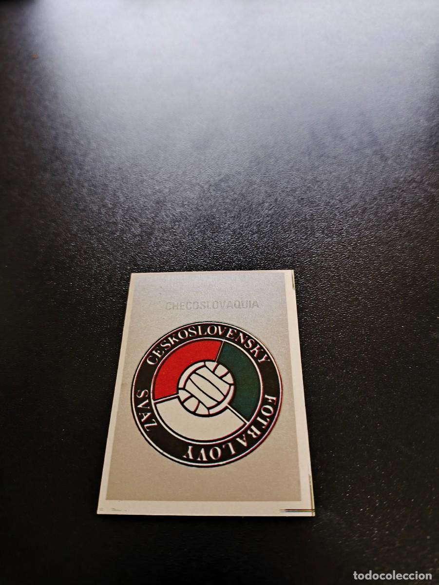 Cromos de F&uacute;tbol: ESCUDO BADGE CHECOSLOVAQUIA SILVER REYAUCA MUNDIAL ITALIA 1990 WORLD CUP NO ESTE PANINI