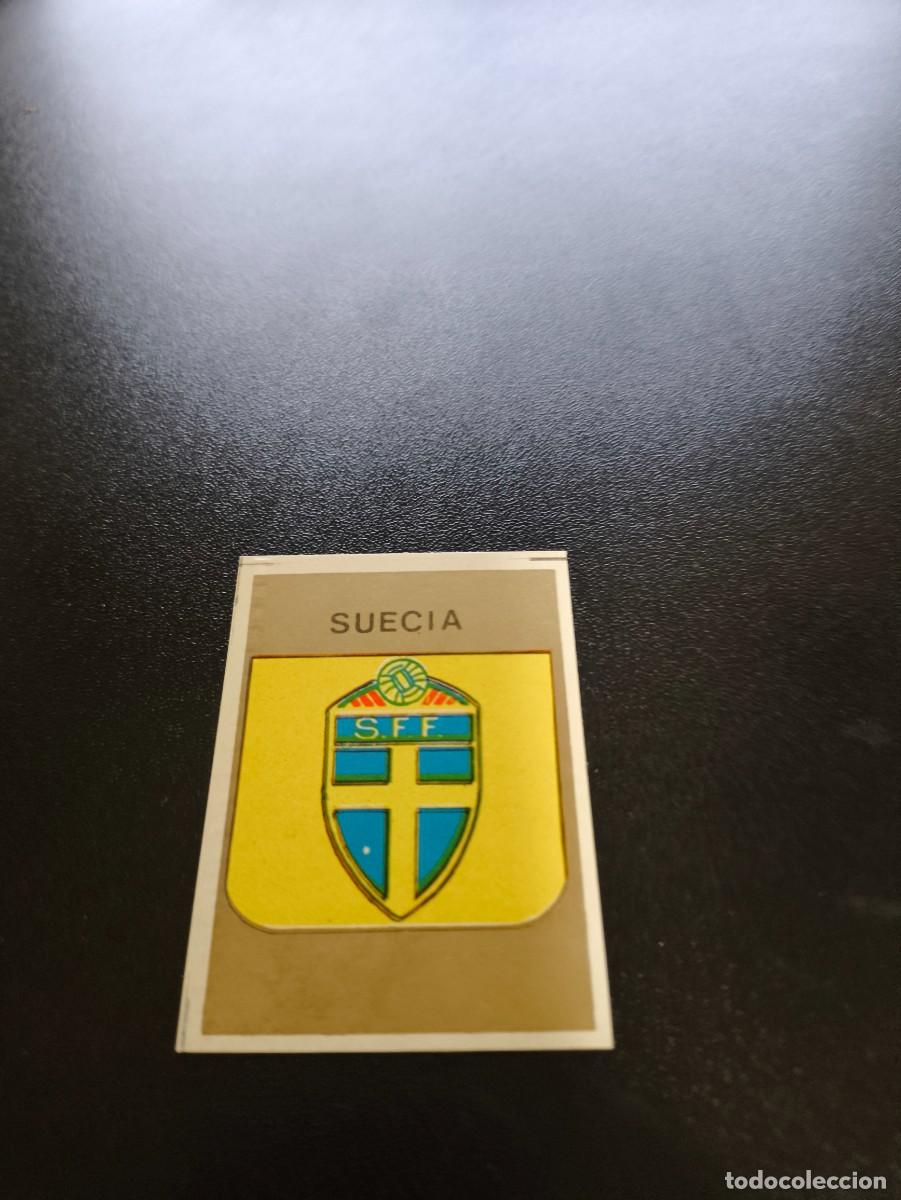 Figurine di Calcio: ESCUDO BADGE SUECIA SWEDEN GOLD REYAUCA MUNDIAL ITALIA 1990 WORLD CUP NO ESTE PANINI
