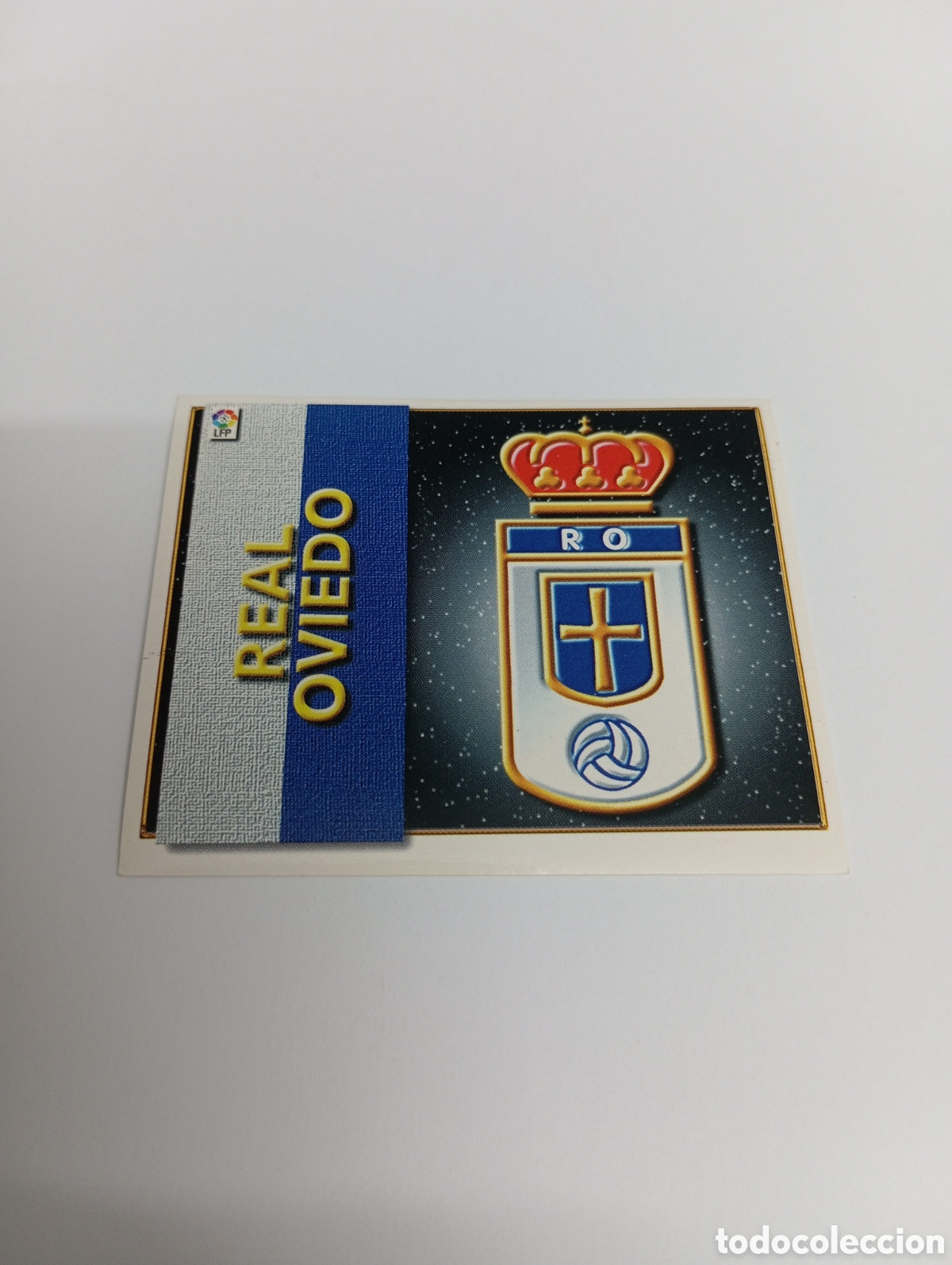 Cromos de F&uacute;tbol: ESCUDO Oviedo Liga Este 1998 1999 NUEVO SIN PEGAR 98 99