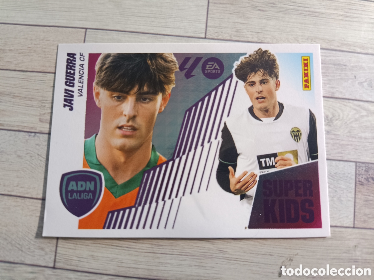 Fu&szlig;ball-Sticker: 12 JAVI GUERRA SUPER KIDS VALENCIA LIGA ESTE 2025 2026 PANINI 25 26