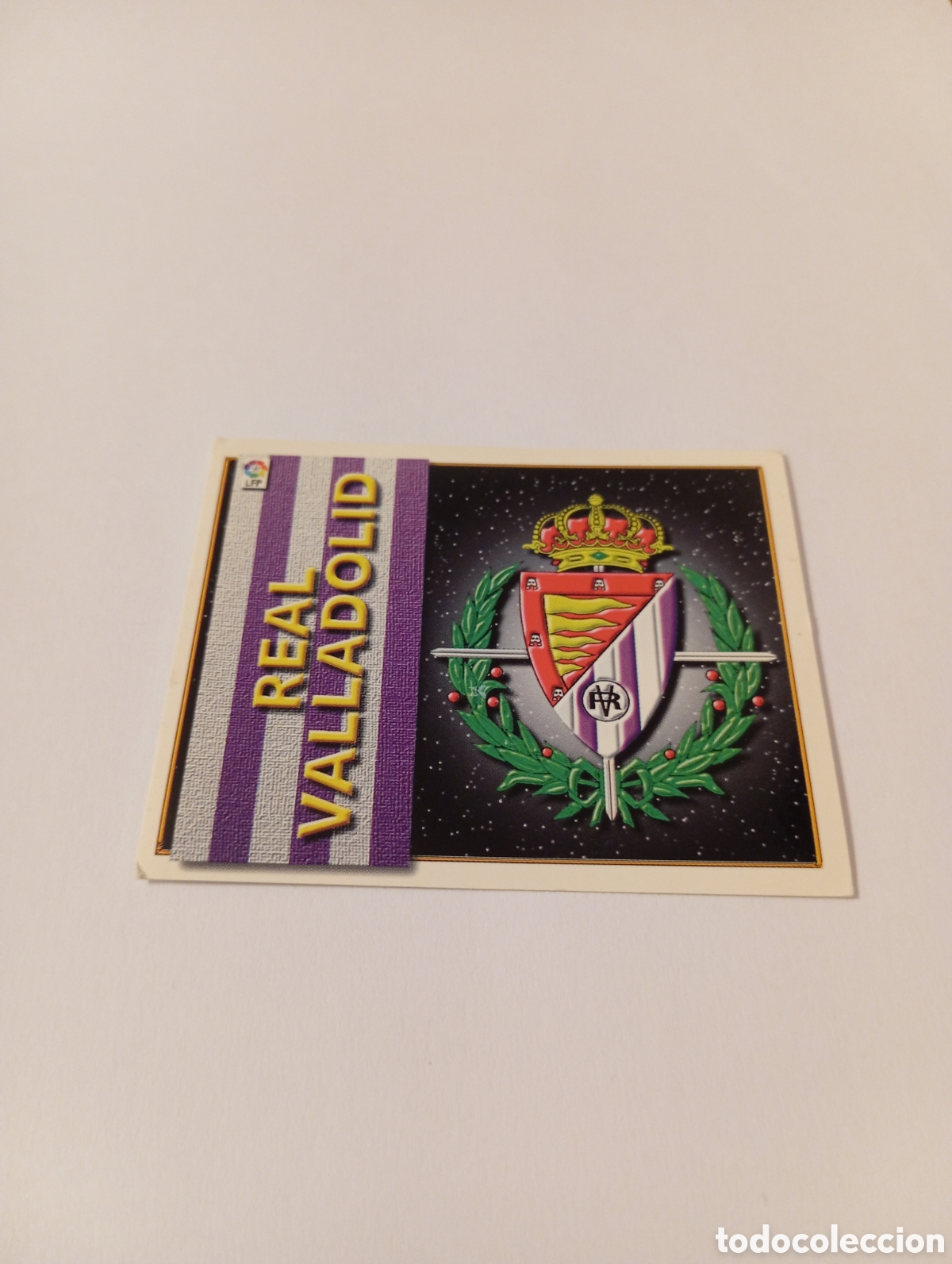 Cartes &agrave; collectionner de Football: ESCUDO Valladolid Liga Este 1998 1999 NUEVO SIN PEGAR 98 99