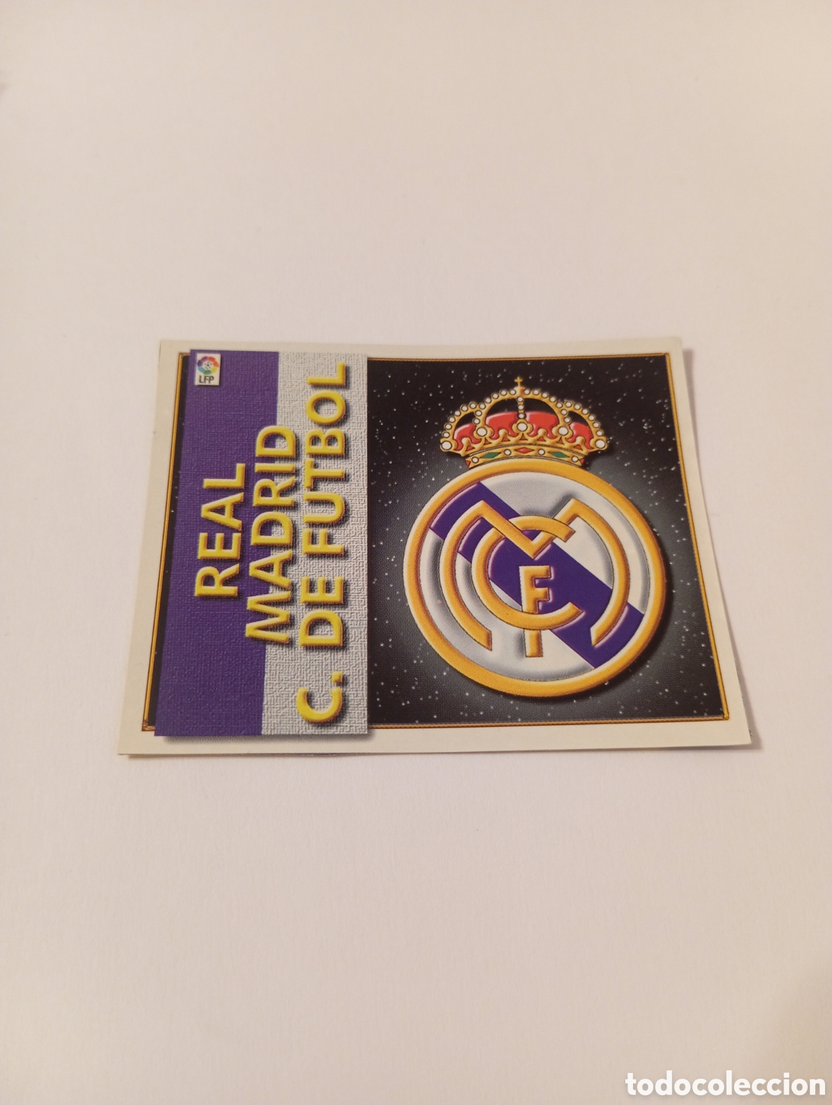 Fu&szlig;ball-Sticker: ESCUDO Real Madrid Liga Este 1998 1999 recortado 98 99