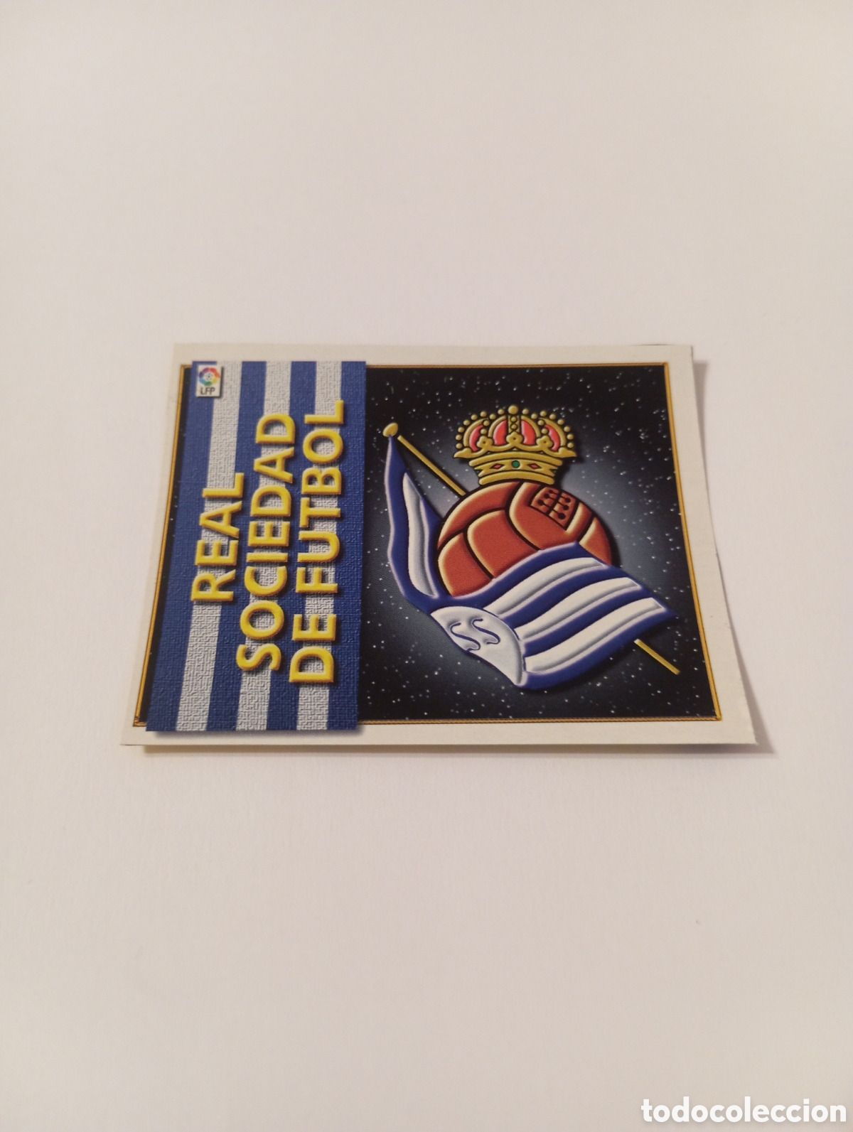 Cromos de F&uacute;tbol: ESCUDO Real Sociedad Liga Este 1998 1999 recortado 98 99