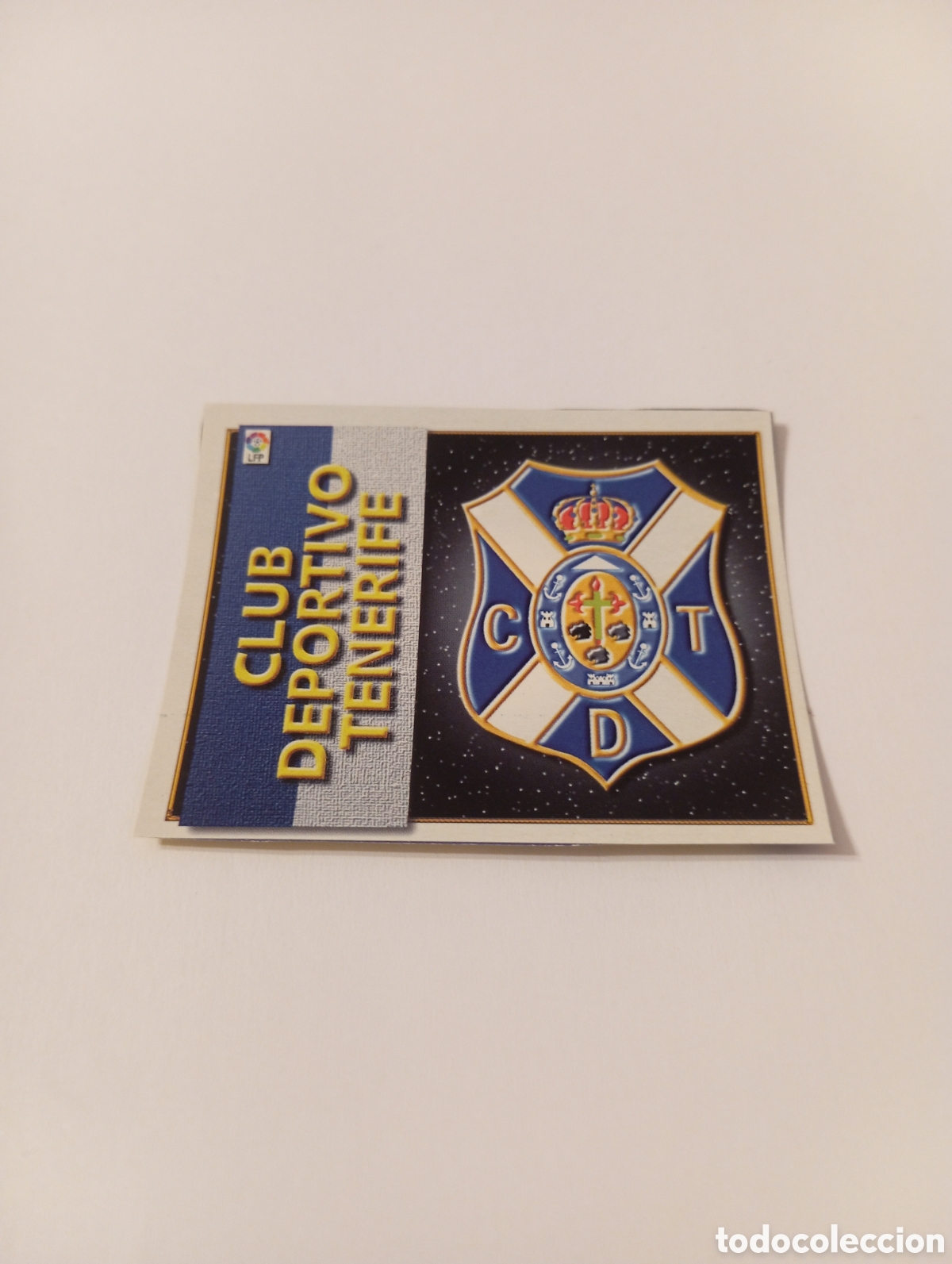 Cromos de F&uacute;tbol: ESCUDO Tenerife Liga Este 1998 1999 recortado 98 99