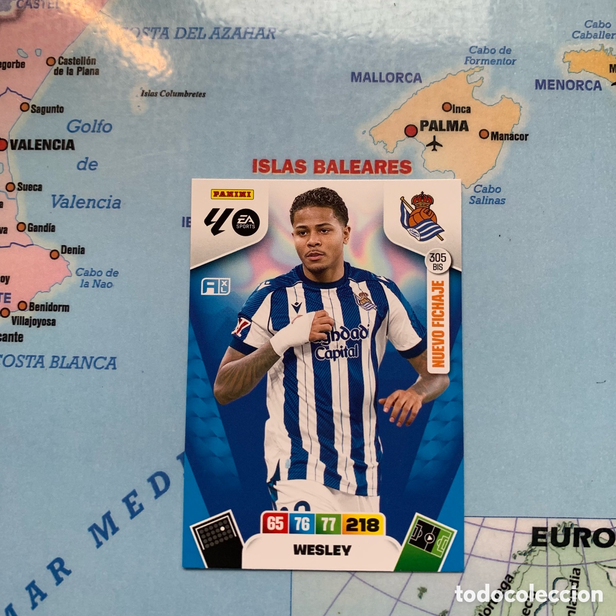 Cartes &agrave; collectionner de Football: Wesley nuevo fichaje n&uacute;mero 305 Bis de La Real Sociedad cromo adrenalyn XL 25-26 2025-2026
