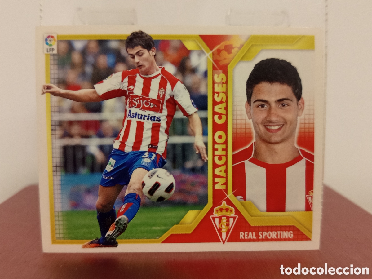Cartes &agrave; collectionner de Football: ❇️ CROMO ⚽ NACHO CASES SPORTING DE GIJ&Oacute;N 2011 2012 11 12 LIGA ESTE LFP BBVA STICKER SIN PEGAR ❇️