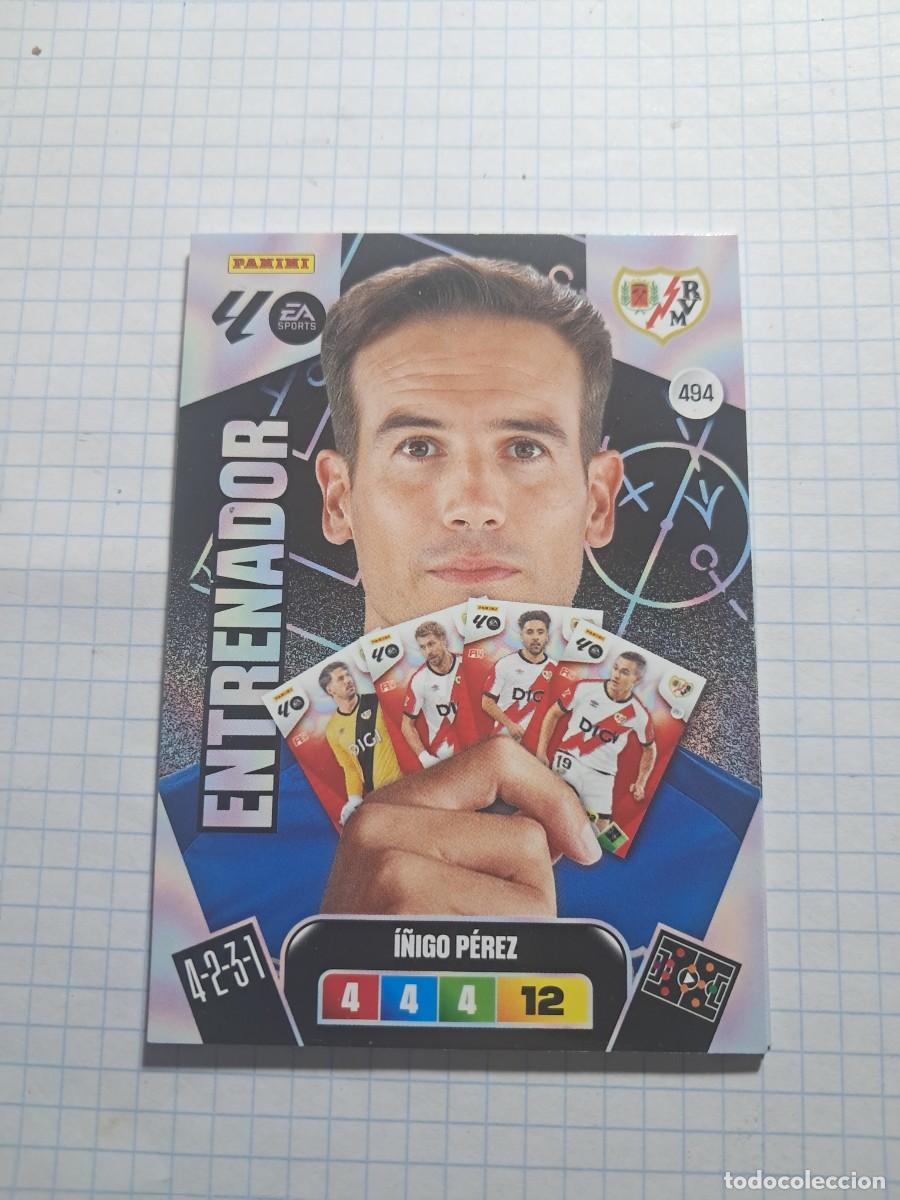 Cromos de Futebol: CARD ADENALYN XL TEMPORADA 25/26: ENTRENADOR RAYO &Iacute;&Ntilde;IGO P&Eacute;REZ, N&deg; 494