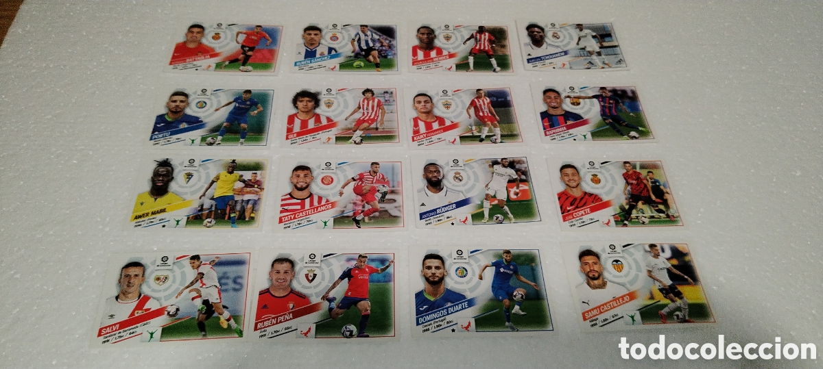 Cromos de F&uacute;tbol: 16 cromos ediciones este 2022-23