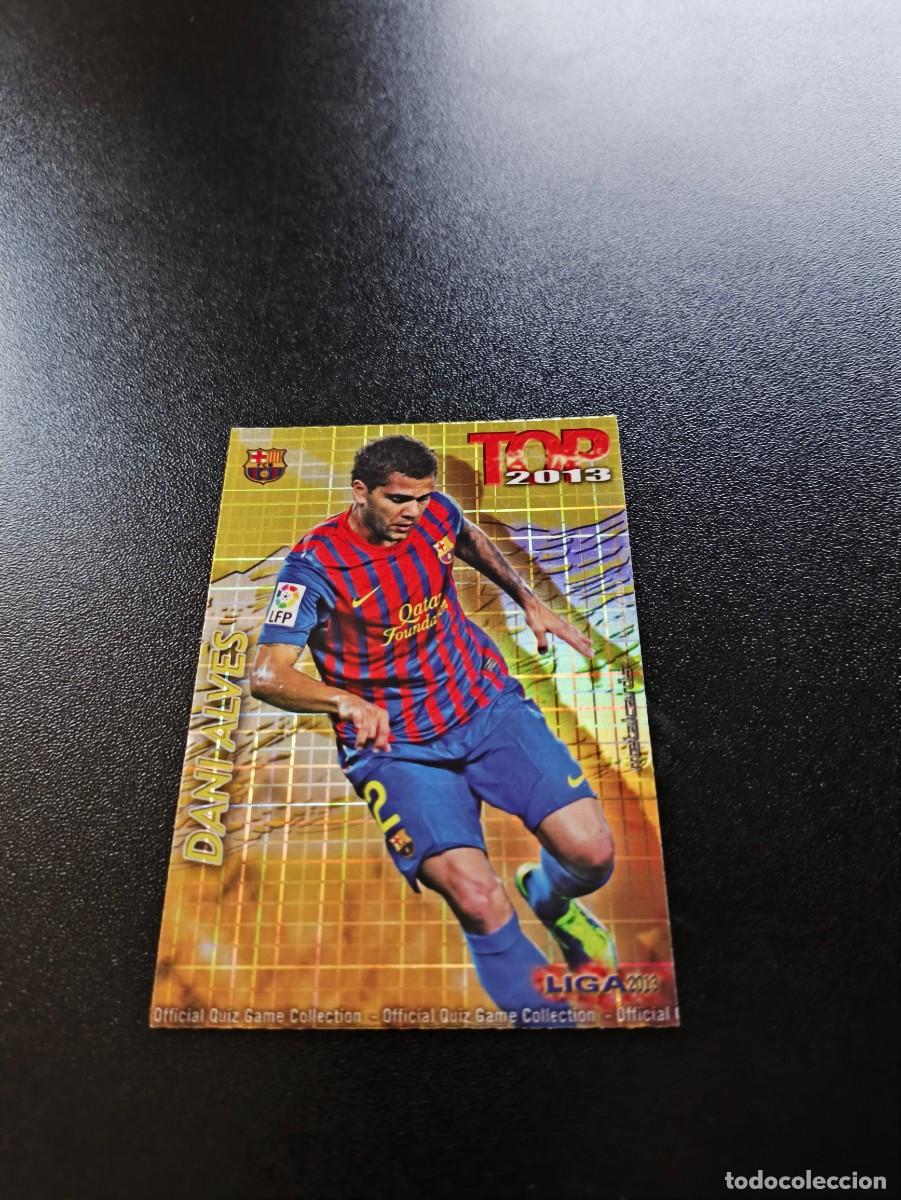 Cromos de F&uacute;tbol: 551 DANI ALVES BARCELONA FONDO DORADO CUADROS TOP MUNDICROMO LIGA 2012 2013 12 13 NO PANINI ESTE