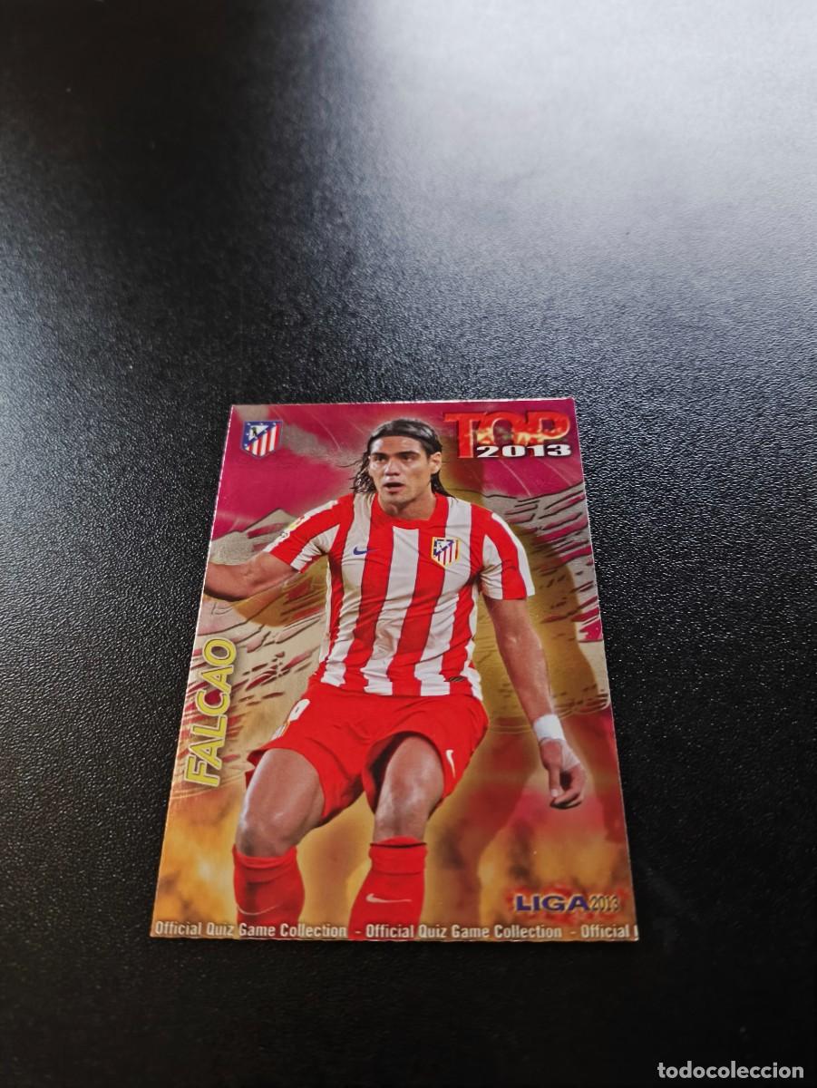 Cromos de F&uacute;tbol: 625 FALCAO ATLETICO DE MADRID FUCSIA ROSA FONDO TOP MUNDICROMO LIGA 2012 2013 12 13 NO PANINI ESTE