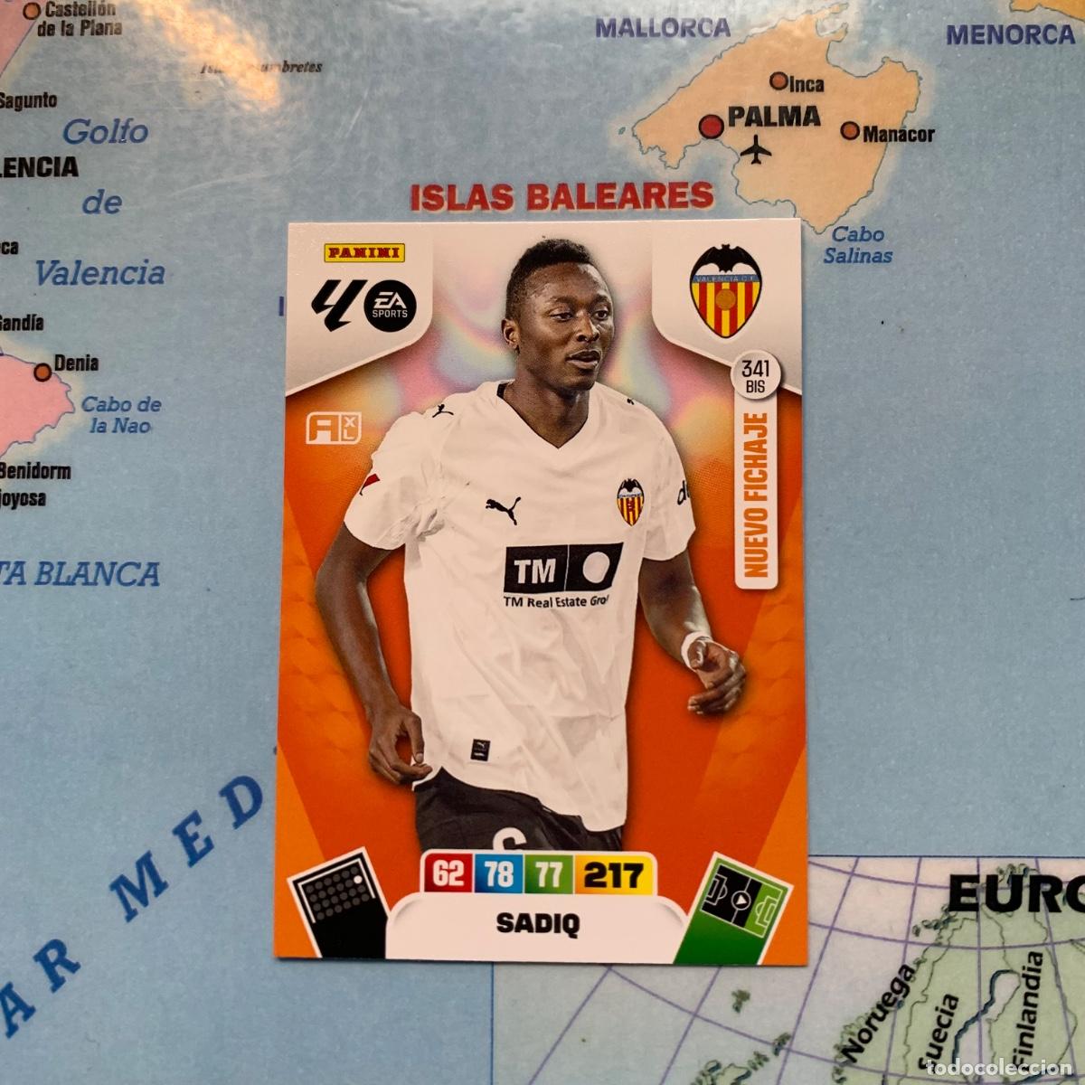 Fu&szlig;ball-Sticker: Sadiq nuevo fichaje n&uacute;mero 341 Bis del Valencia cromo adrenalyn XL 25-26 2025-2026