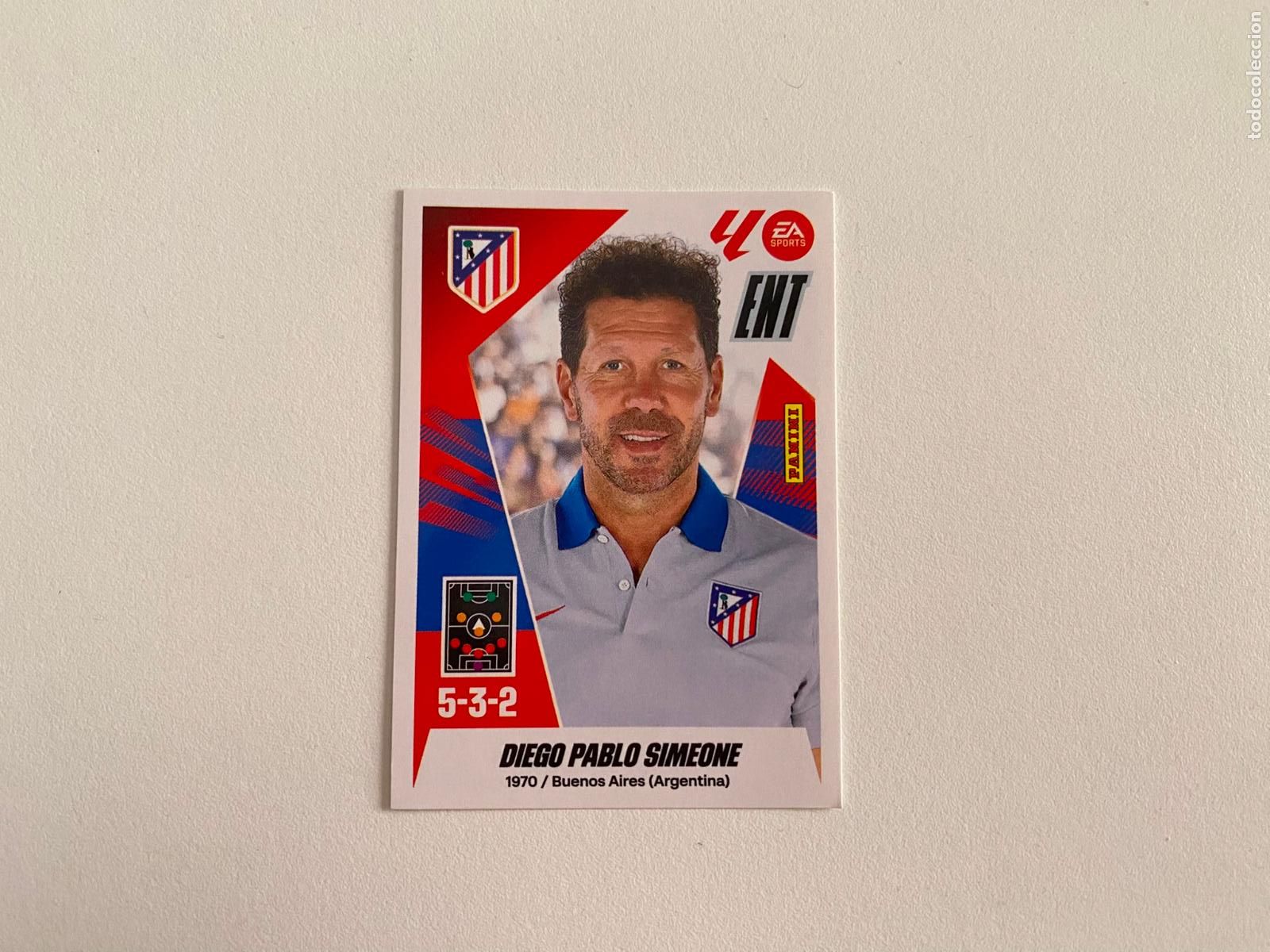 Fu&szlig;ball-Sticker: LALIGA ESTE 2025 2026 EA SPORTS 25 26 ALBUM PANINI LIGA N 2 ATL&Eacute;TICO DE MADRID DIEGO PABLO SIMEONE