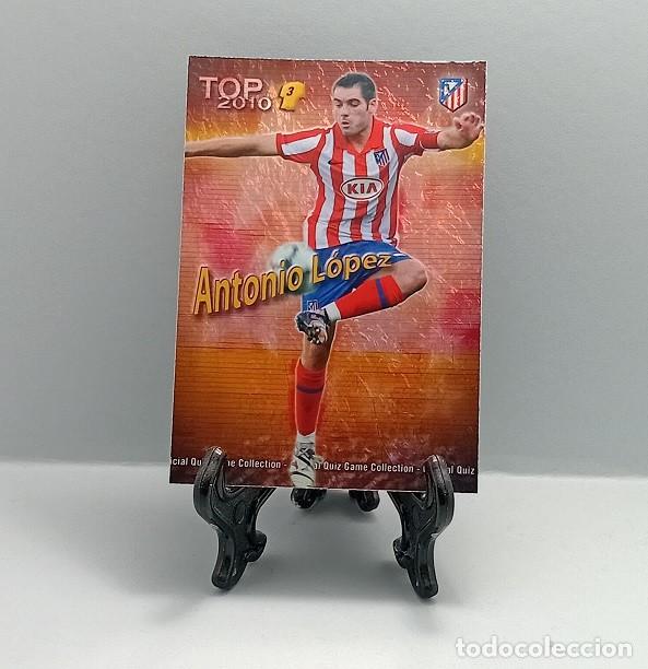 Fu&szlig;ball-Sticker: 584 ANTONIO L&Oacute;PEZ ATL&Eacute;TICO MADRID QUIZ GAME COLLECTION MUNDICROMO 2009 2010 TOP 2010 ROJO JASPEADO