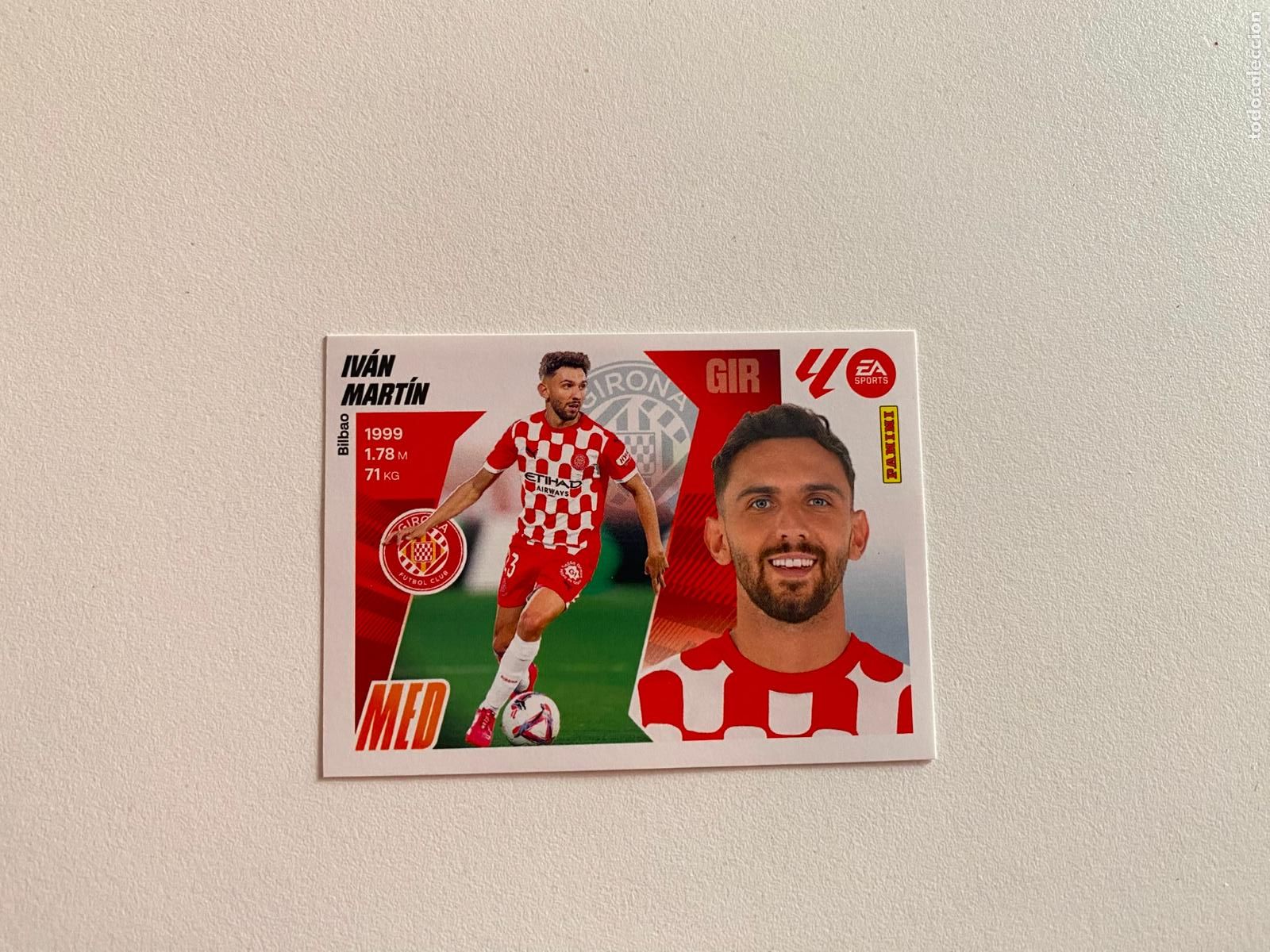 Football Stickers: LALIGA ESTE 2025 2026 EA SPORTS 25 26 ALBUM PANINI LIGA N 15 GIRONA FC IV&Aacute;N MART&Iacute;N
