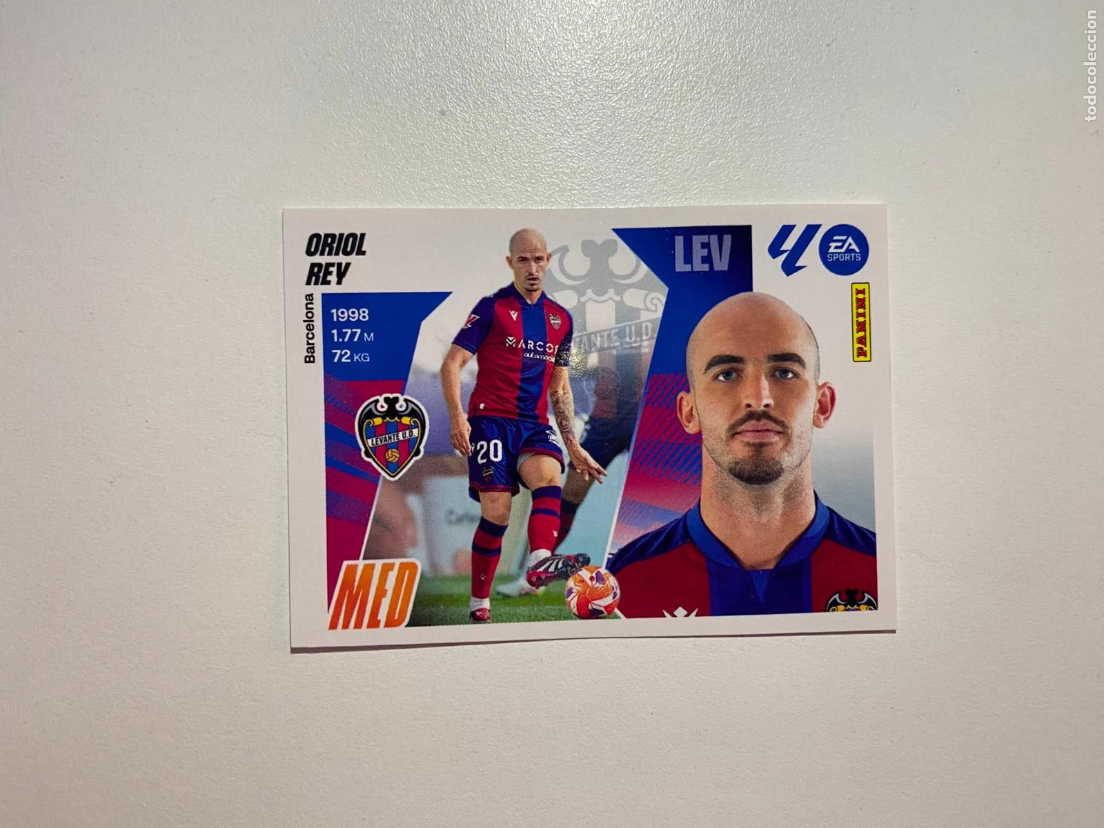Football Stickers: LALIGA ESTE 2025 2026 EA SPORTS 25 26 ALBUM PANINI LIGA N 12 UD LEVANTE ORIOL REY
