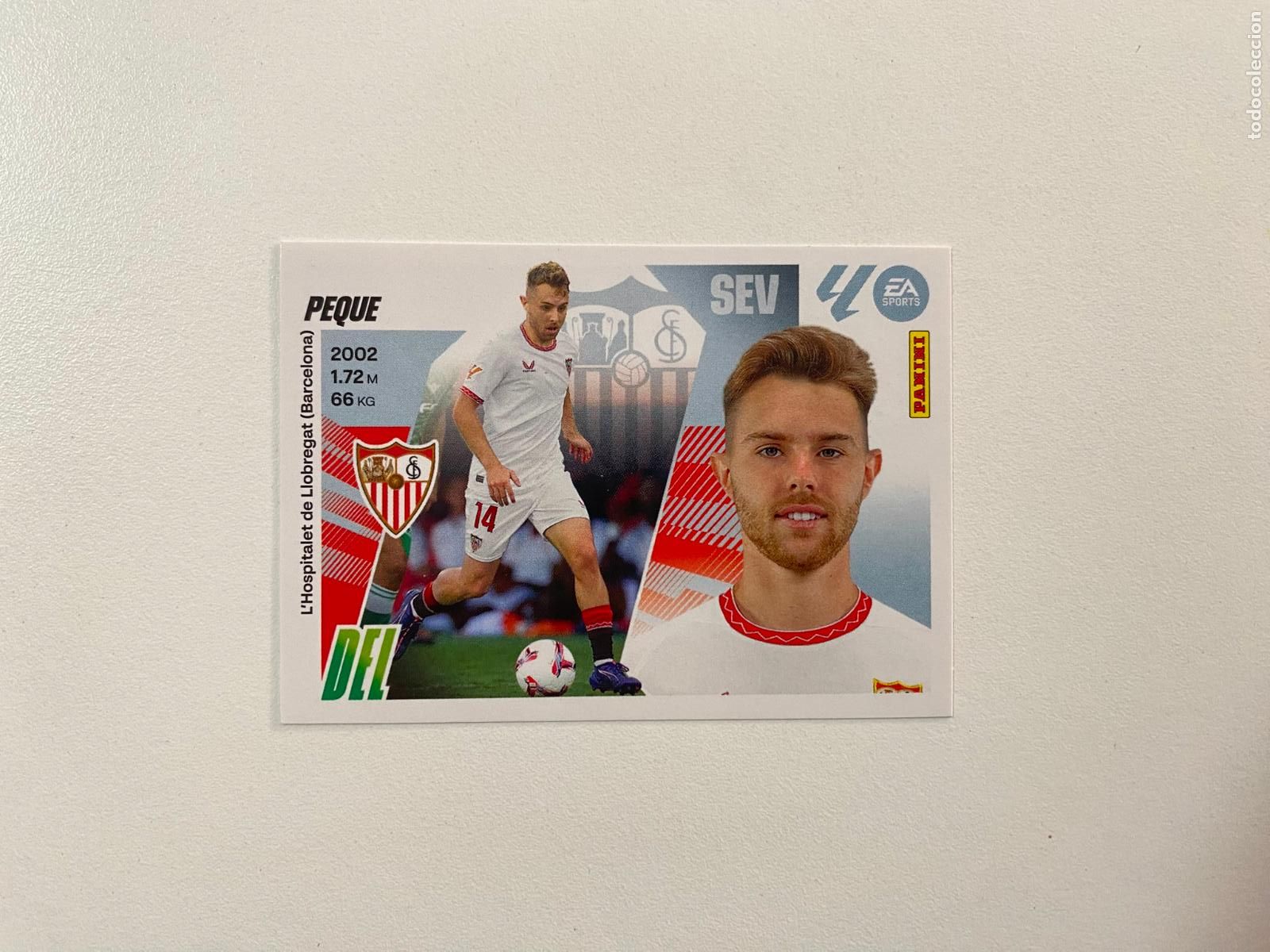 Figurine di Calcio: LALIGA ESTE 2025 2026 EA SPORTS 25 26 ALBUM PANINI LIGA N 16 SEVILLA FC PEQUE