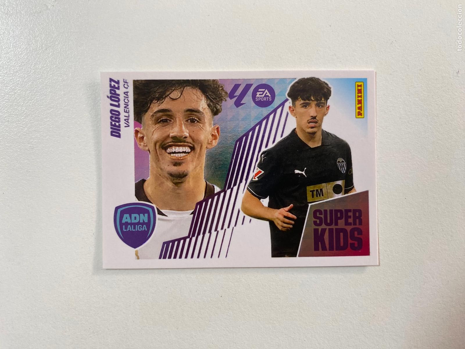 Cromos de F&uacute;tbol: LALIGA ESTE 2025 2026 EA SPORTS 25 26 ALBUM PANINI ADN LALIGA S&Uacute;PER KIDS N 7 DIEGO L&Oacute;PEZ VALENCIA CF