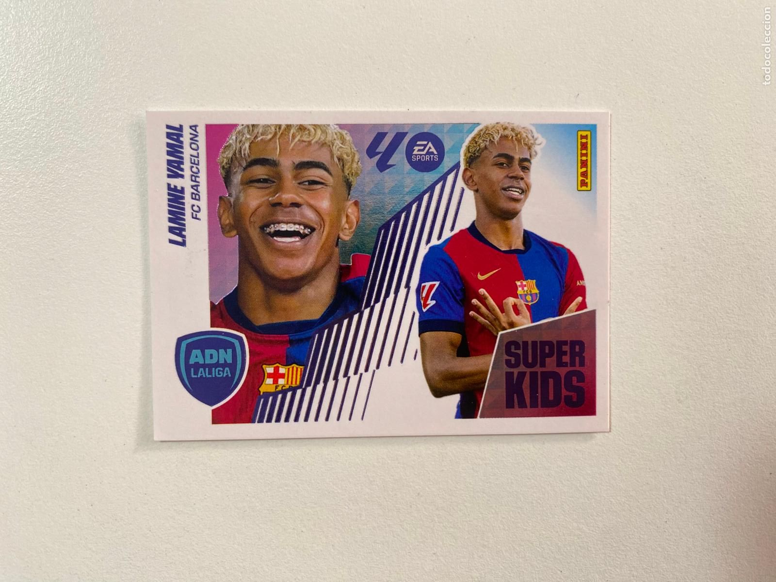 Cromos de F&uacute;tbol: LALIGA ESTE 2025 2026 EA SPORTS 25 26 ALBUM PANINI ADN S&Uacute;PER KIDS N 14 LAMINE YAMAL FC BARCELONA