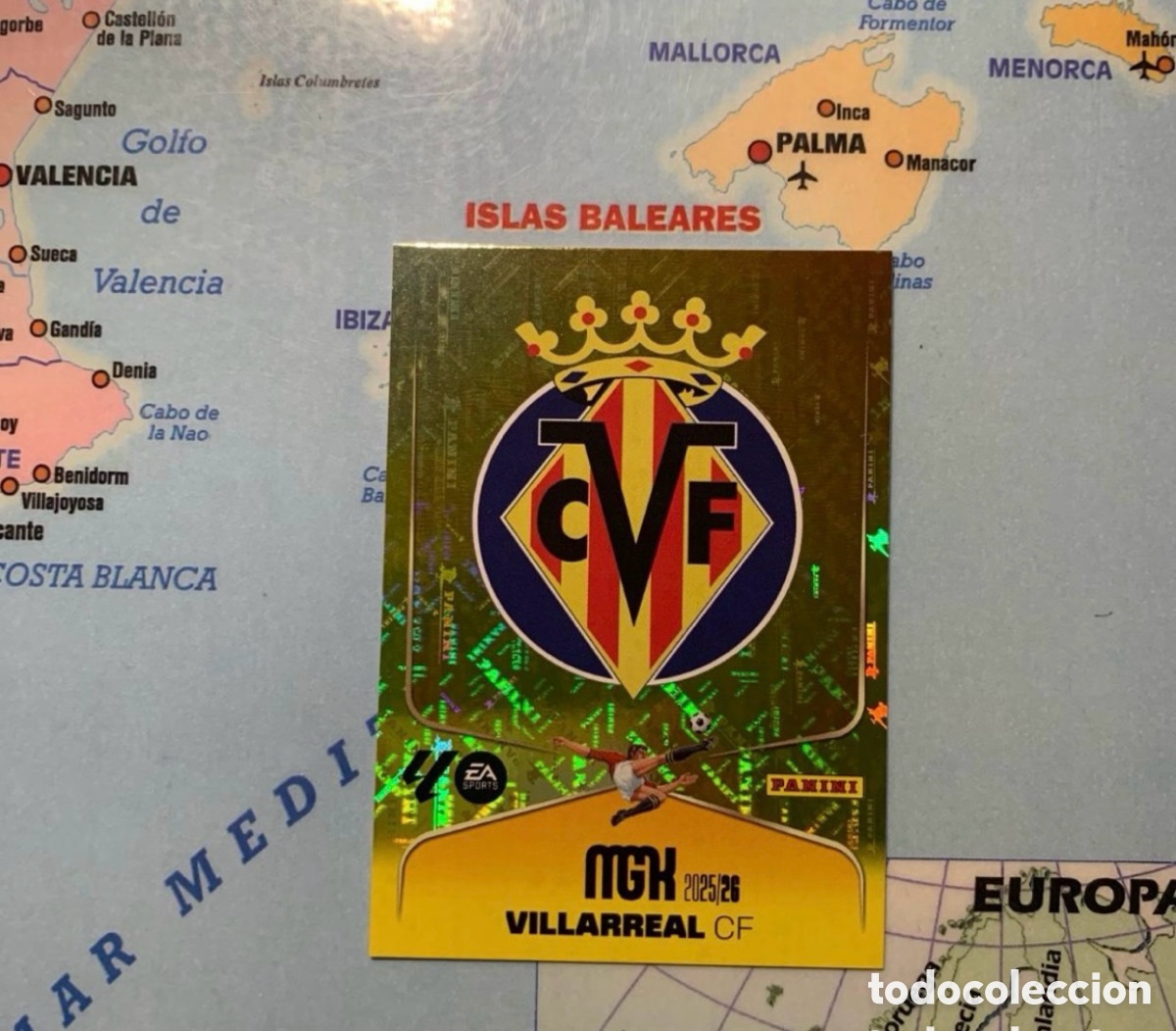 Cromos de F&uacute;tbol: Escudo del Villarreal n&uacute;mero 361 megacracks 25-26 2025-2026