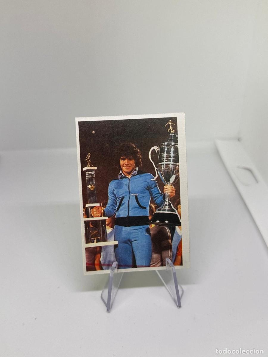 Fu&szlig;ball-Sticker: Maradona sus Driblings Mis trofeos 16 Liga 1&ordf; division 1984-85