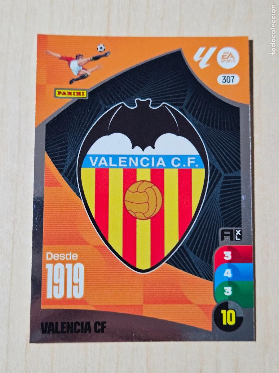 Figurine di Calcio: FICHA N&ordm; 307 ESCUDO - ADRENALYN 24 25 - PANINI 2024 - 25 - CROMO -VALENCIA