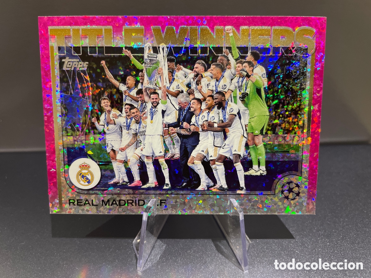 Fu&szlig;ball-Sticker: Real Madrid 15 Pink Sparkle Title Winners Topps UCL 2024-25