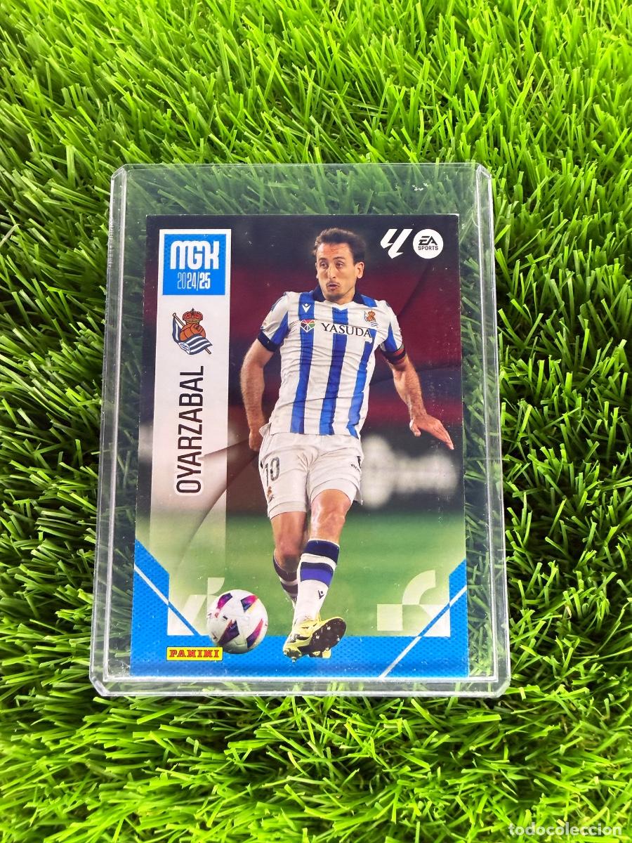 Cromos de F&uacute;tbol: N&ordm; 303 Oyarz&aacute;bal Real Sociedad Megacracks 24 25