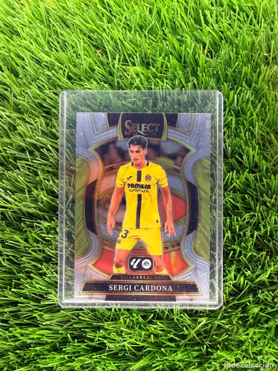 Cromos de Futebol: N&ordm; 21 Sergi Cardona Base Terrace Villarreal CF Select La Liga 25 26