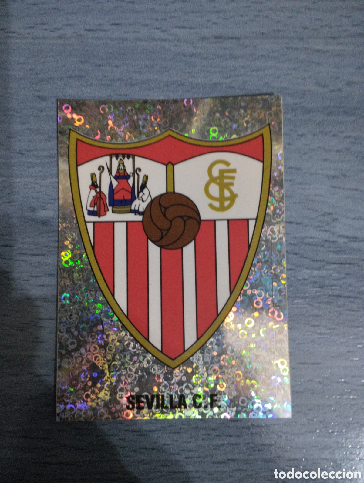 Cromos de F&uacute;tbol: Cromo Panini liga 95 96 escudo Sevilla sin pegar