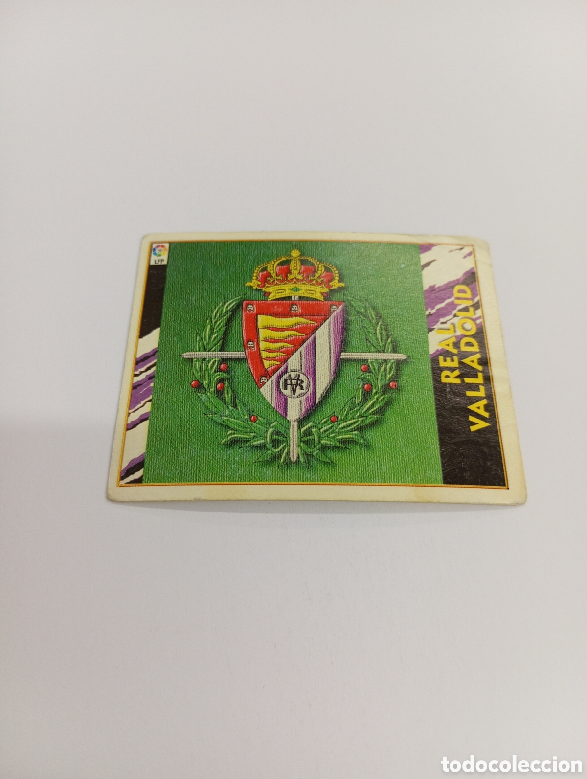 Cromos de F&uacute;tbol: ESCUDO Valladolid Liga Este 1997 1998 NUEVO SIN PEGAR 97 98