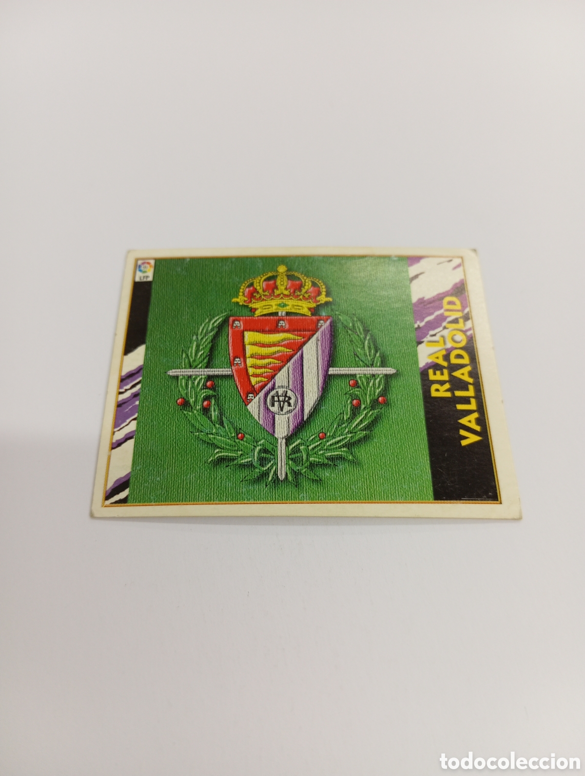 Cromos de F&uacute;tbol: ESCUDO Valladolid Liga Este 1997 1998 NUEVO SIN PEGAR 97 98