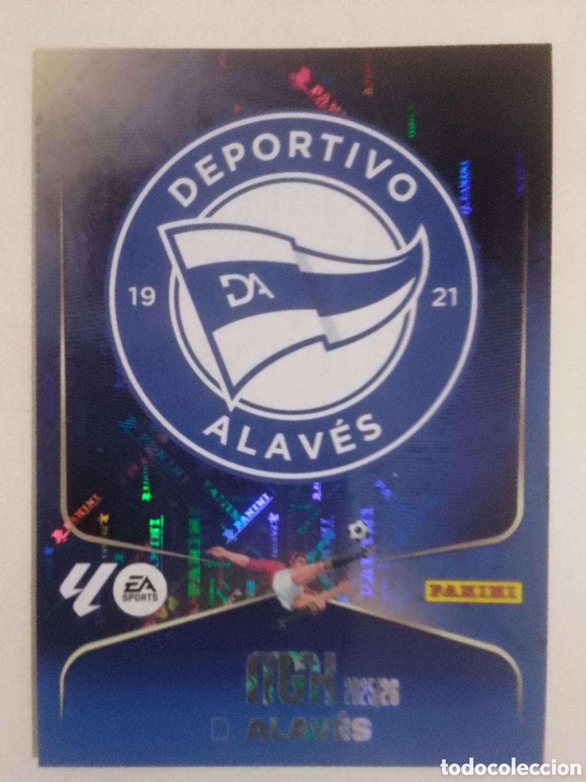Cromos de F&uacute;tbol: Megacracks 2025/26 n&deg; 19 escudo Deportivo Alav&eacute;s.