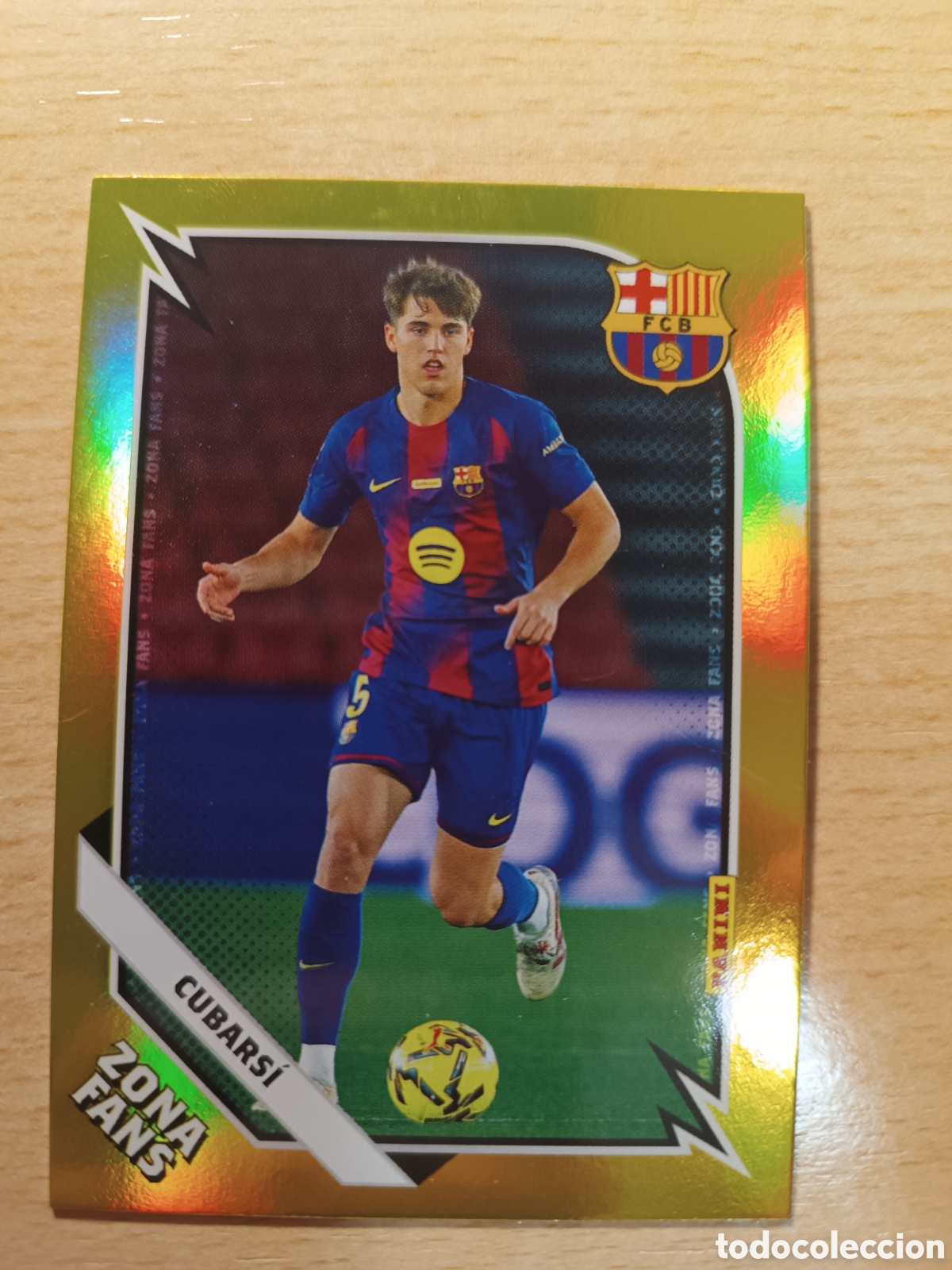Cromos de F&uacute;tbol: PAU CUBARSI ZONA FANS PARALELA ORO PANINI CLUB FC BARCELONA 2025 2026 PANINI 25 26